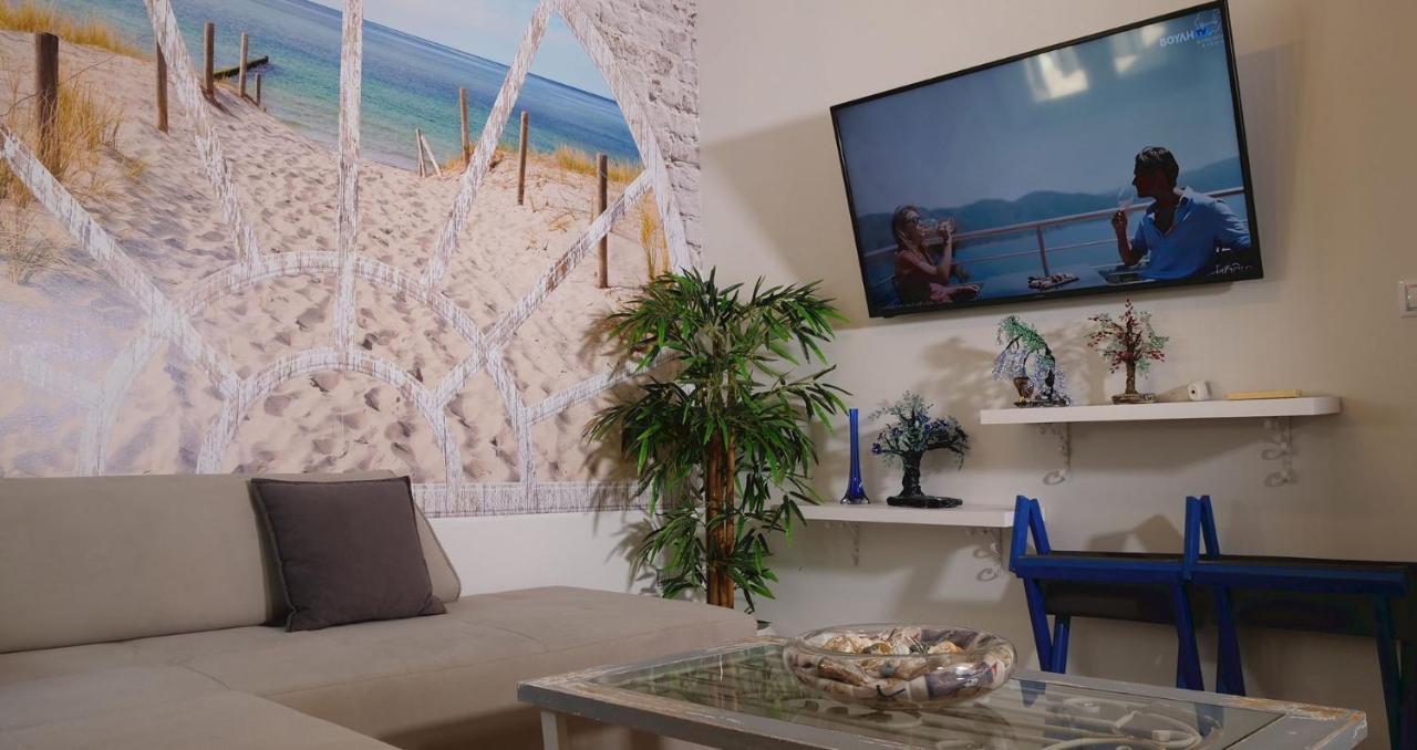 Villa Azzuro Ground Floor Nea Kallikrateia エクステリア 写真